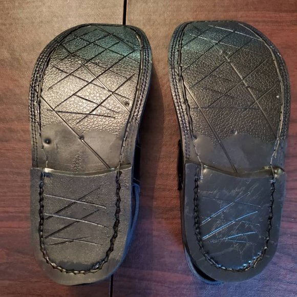 Sandals ( Size 11) Black Unbranded main image 3